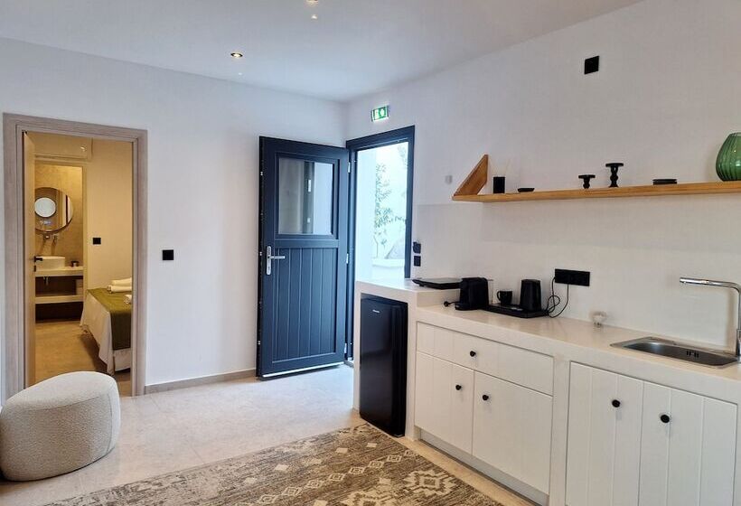 Резиденция La Maltese Boutique Paros