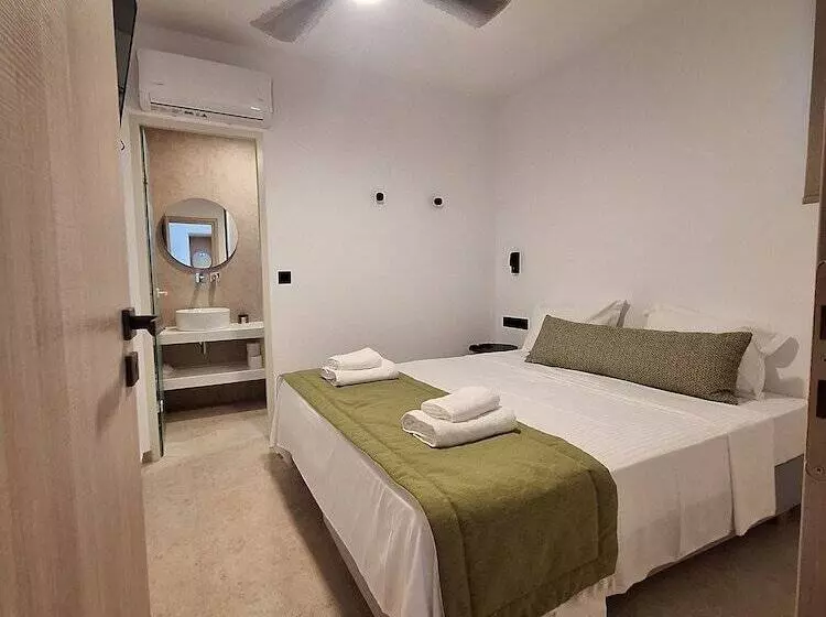 Residenssi La Maltese Boutique Paros
