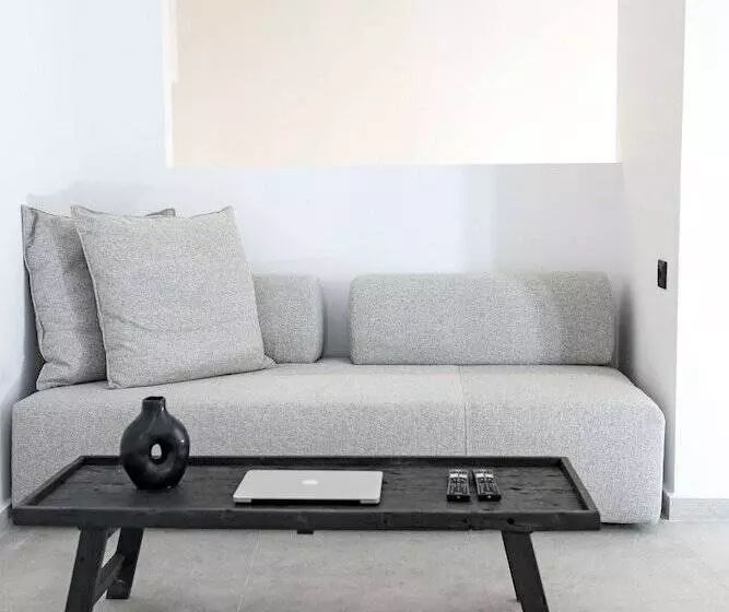 Residenssi La Maltese Boutique Paros