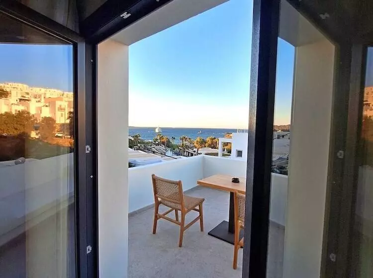 Residenssi La Maltese Boutique Paros