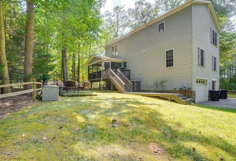 Spacious Virginia Retreat W/ Dock & Beach Access!