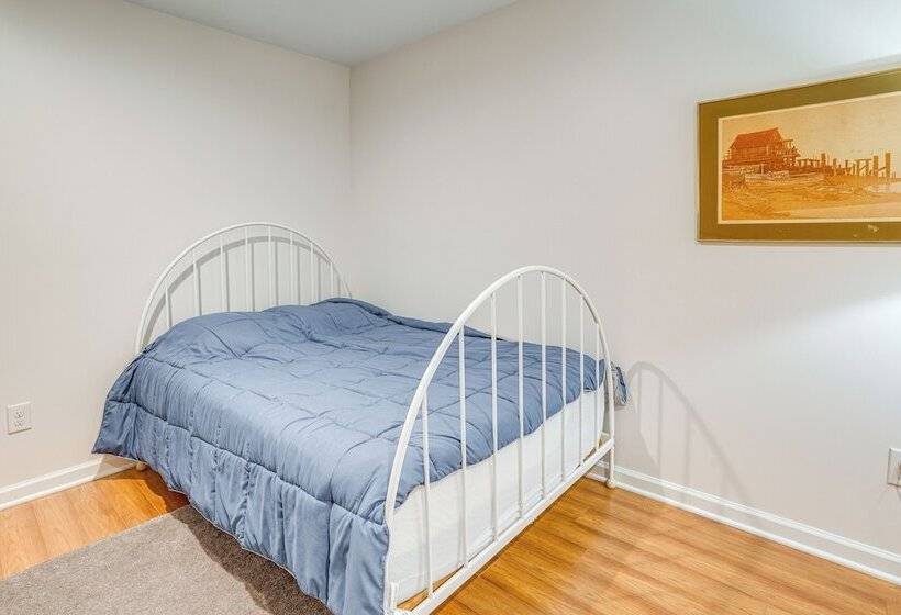 Spacious Virginia Retreat W/ Dock & Beach Access!