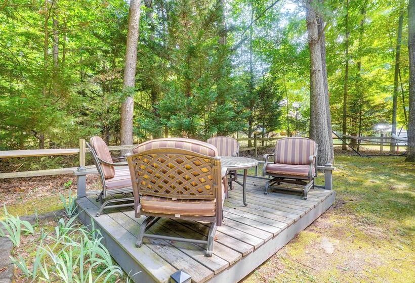 Spacious Virginia Retreat W/ Dock & Beach Access!