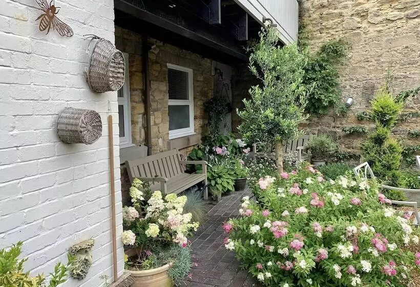 St Lawrence Rest   Cosy Retreat In Warkworth