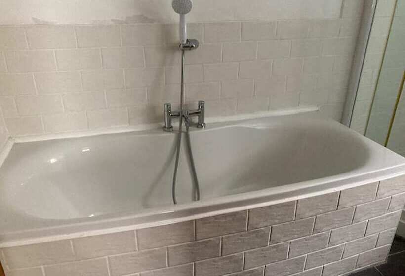 Stable Cottage   Braunton   Sleeps 4   Pet Allowed