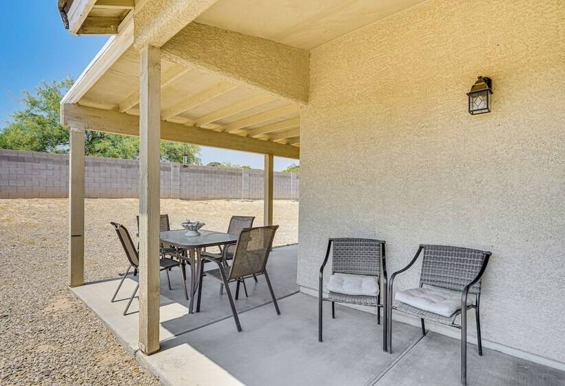 Tucson Home W/ Patio, Grill & Mountain Views!