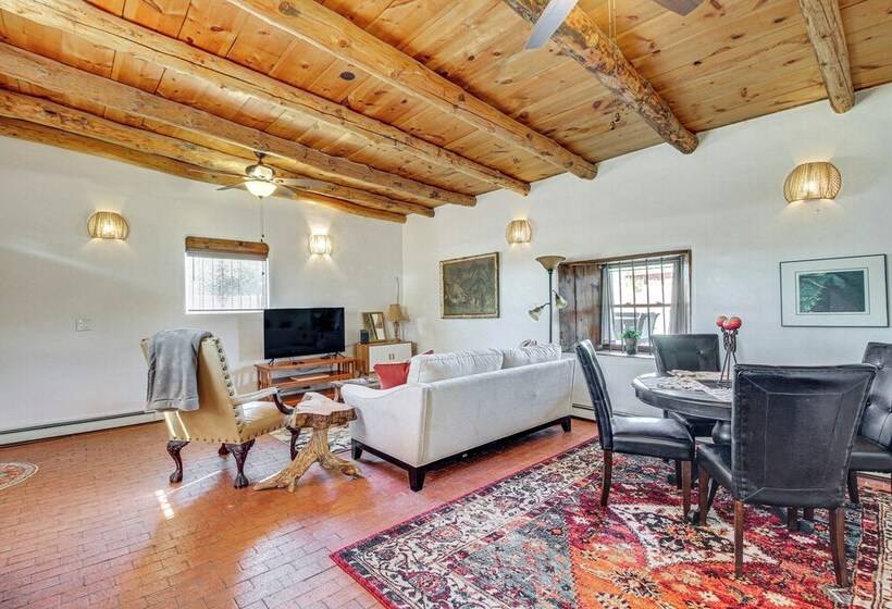 Albuquerque Adobe Home, 8 Mi To Old Town!