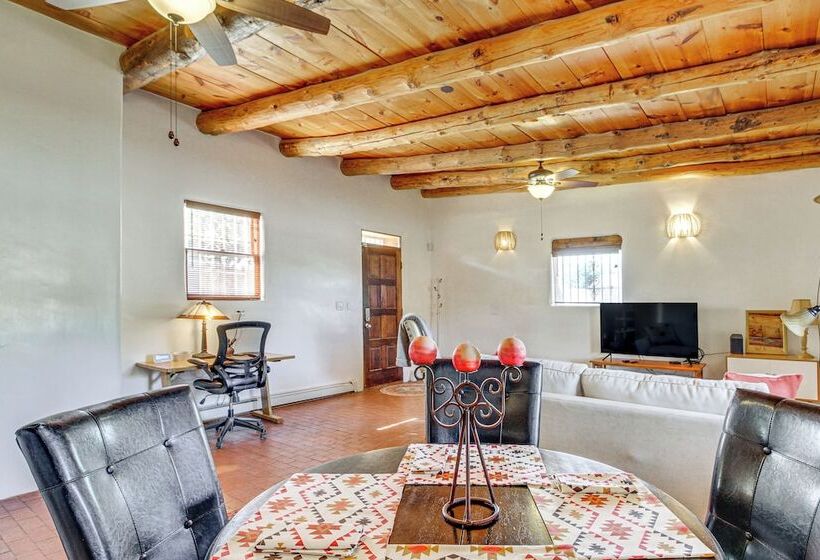 Albuquerque Adobe Home, 8 Mi To Old Town!