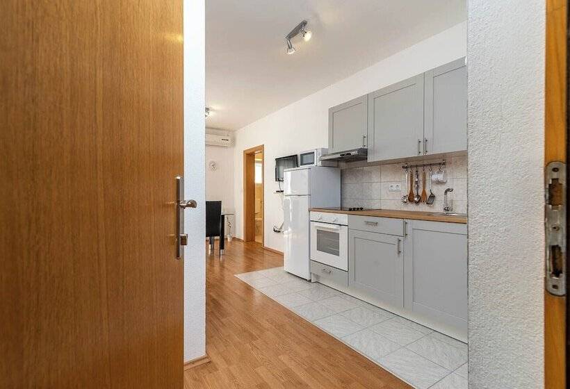 צימר Villa Eight By Villa Kuzmanic