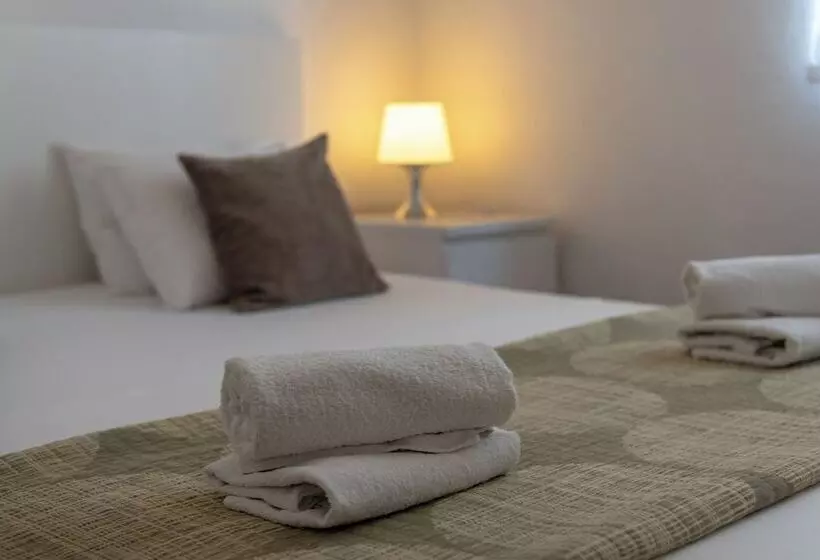 Aamiaismajoitus (B&B) Villa Eight By Villa Kuzmanic