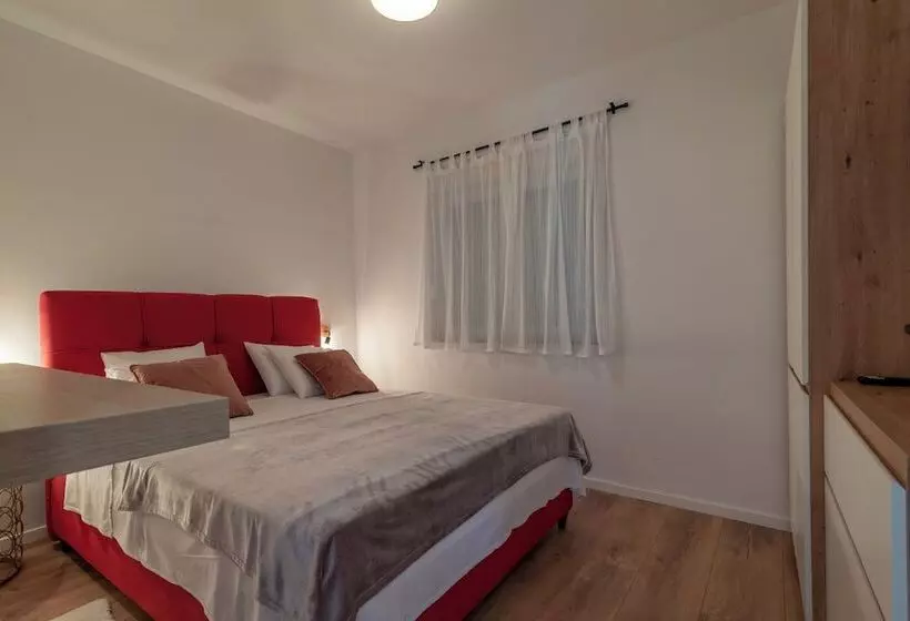 Aamiaismajoitus (B&B) Villa Eight By Villa Kuzmanic