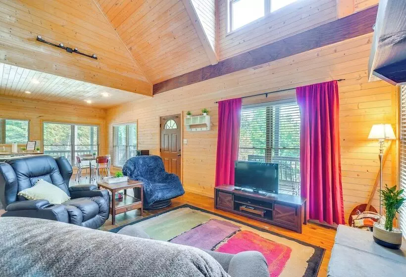 Crawford Cottage W/ Fireplace & Mountain Views!