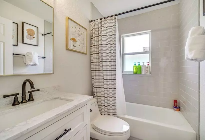 Dog Friendly Sebastian Home ~ 9 Mi To Beaches!