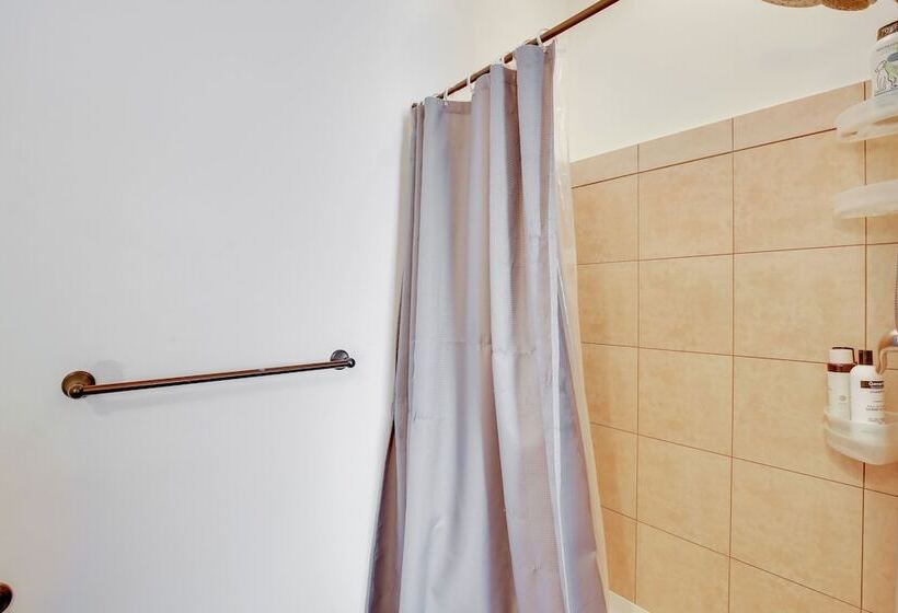 6 Mi To Autzen Stadium: Eugene Home W/ Gazebo