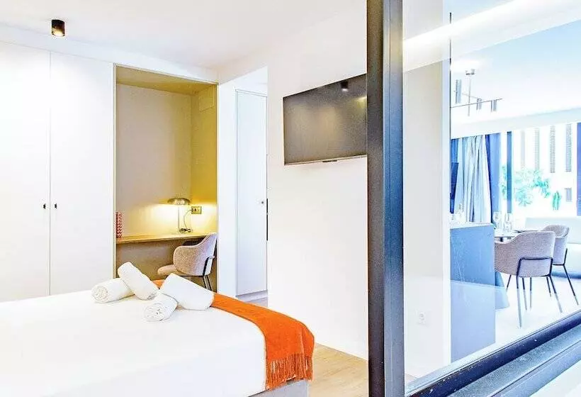 ホテル Myflats Premier Suites