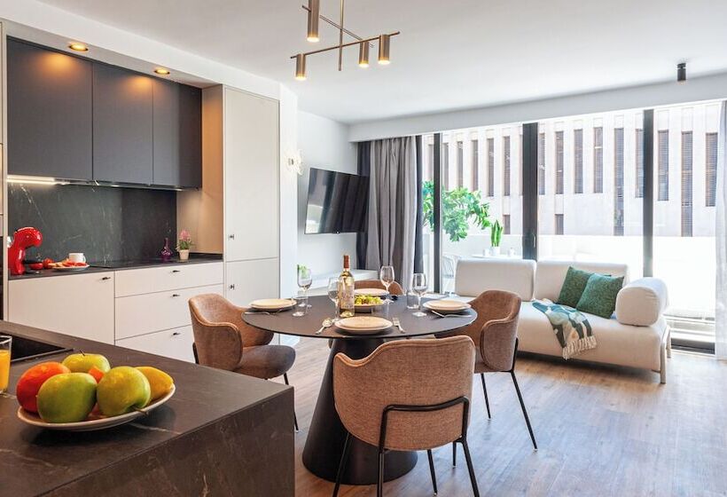 هتل Myflats Premier Suites