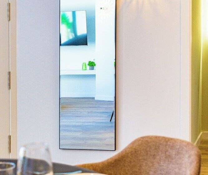 هتل Myflats Premier Suites