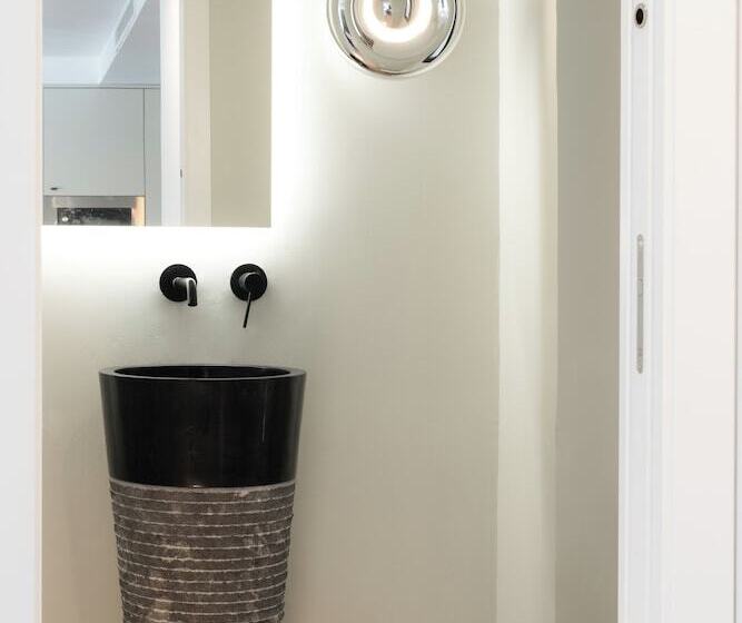 هتل Myflats Premier Suites