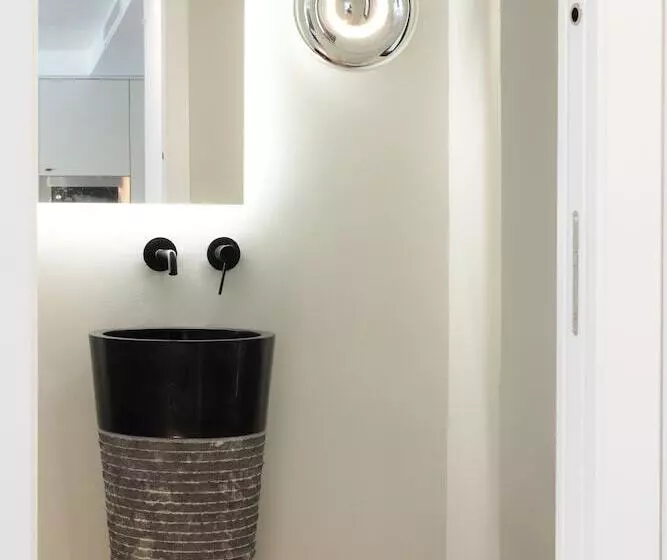 ホテル Myflats Premier Suites