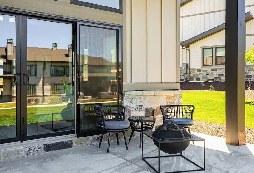 Jordanelle By Avantstay Next To The Reservoir!