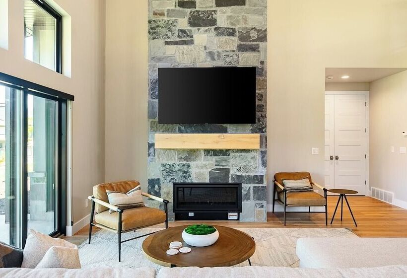 Jordanelle By Avantstay Next To The Reservoir!