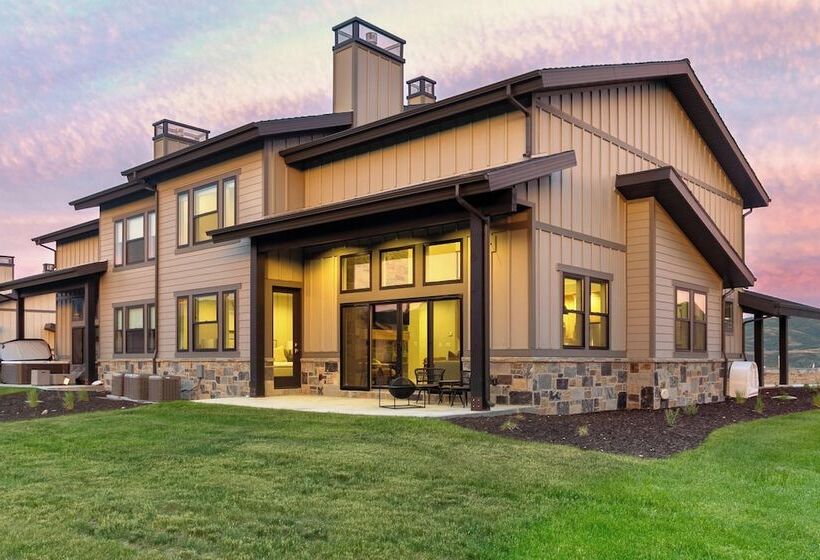 Jordanelle By Avantstay Next To The Reservoir!