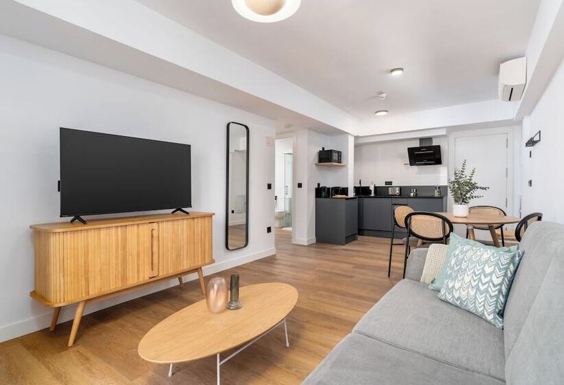 Limehome Oviedo Calle Postigo Bajo