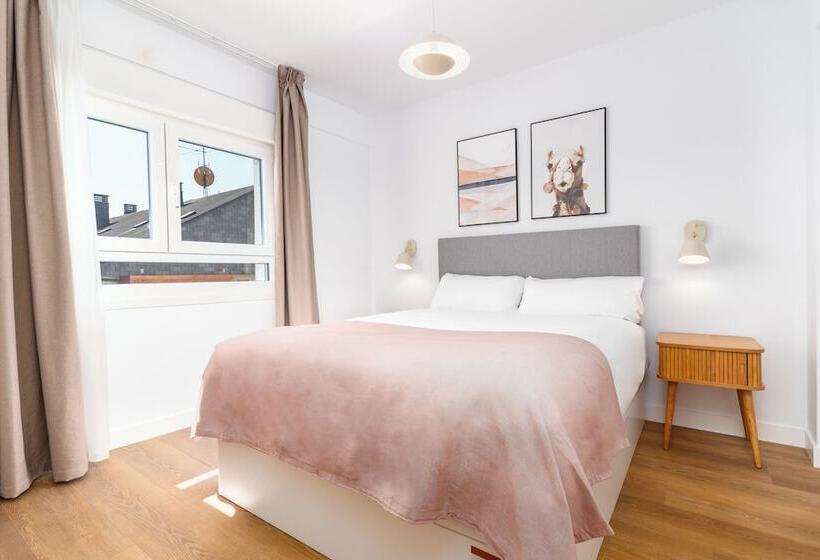 Limehome Oviedo Calle Postigo Bajo