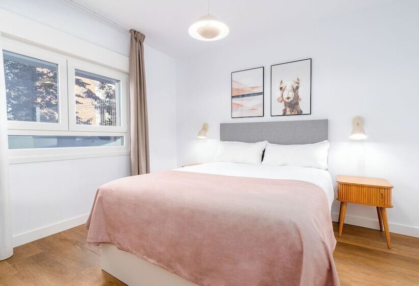 Limehome Oviedo Calle Postigo Bajo