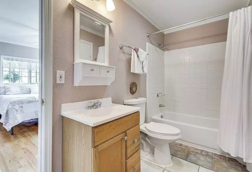 Mountain View Cottage In Nogal Near Nat L Forest!