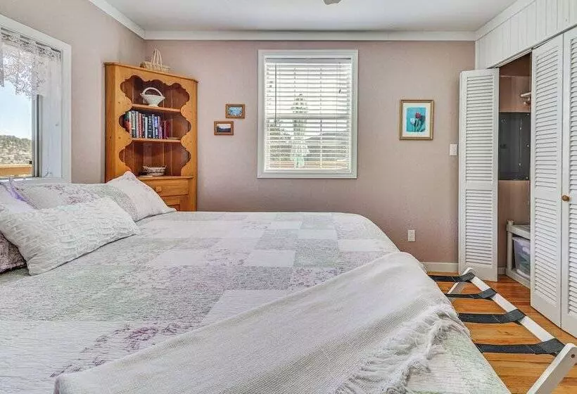 Mountain View Cottage In Nogal Near Nat L Forest!