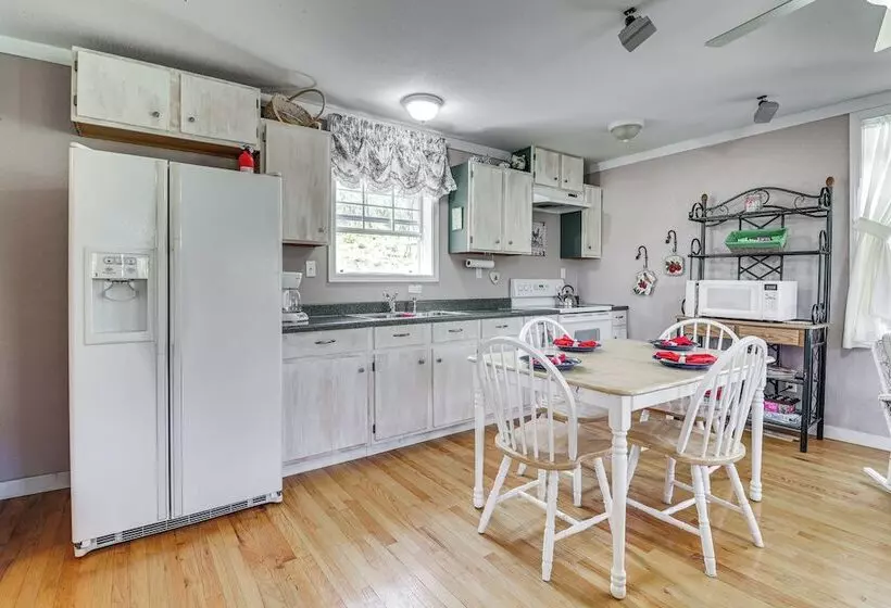 Mountain View Cottage In Nogal Near Nat L Forest!