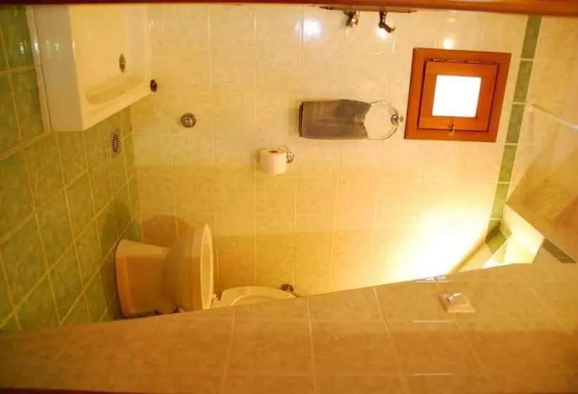 Majatalo Xirafis Apartments