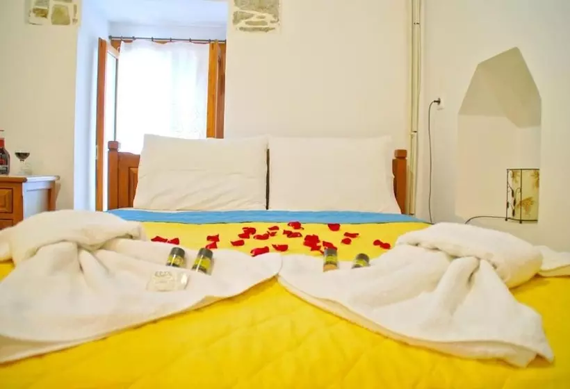 Majatalo Xirafis Apartments