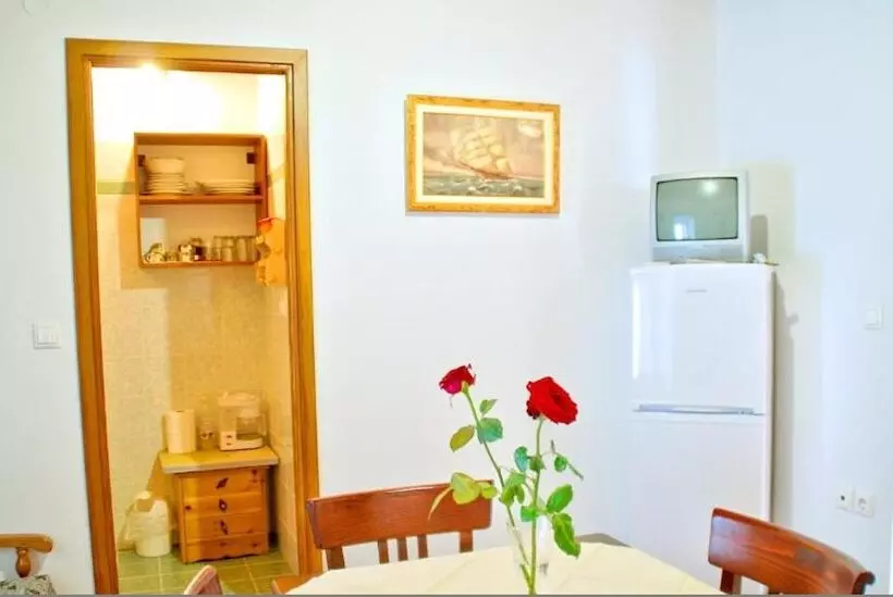 Majatalo Xirafis Apartments