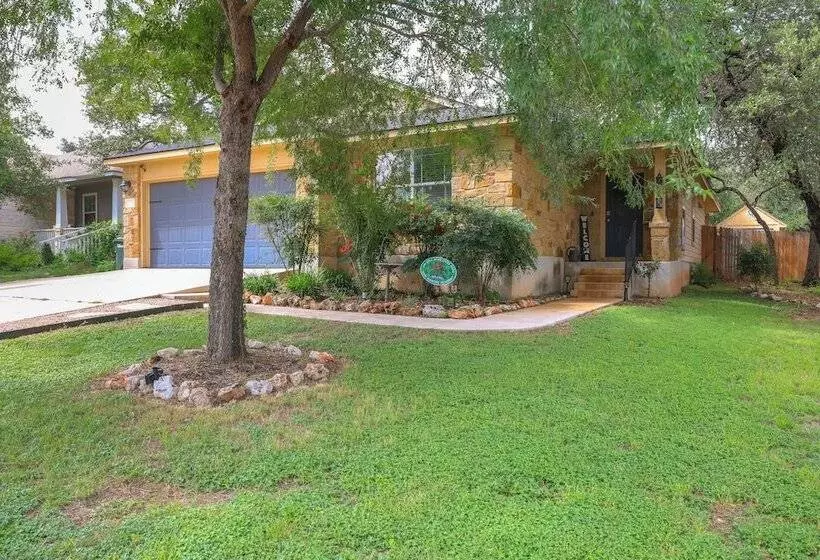 Pet Friendly San Marcos Home ~ 3 Mi To Downtown!