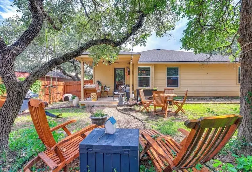 Pet Friendly San Marcos Home ~ 3 Mi To Downtown!