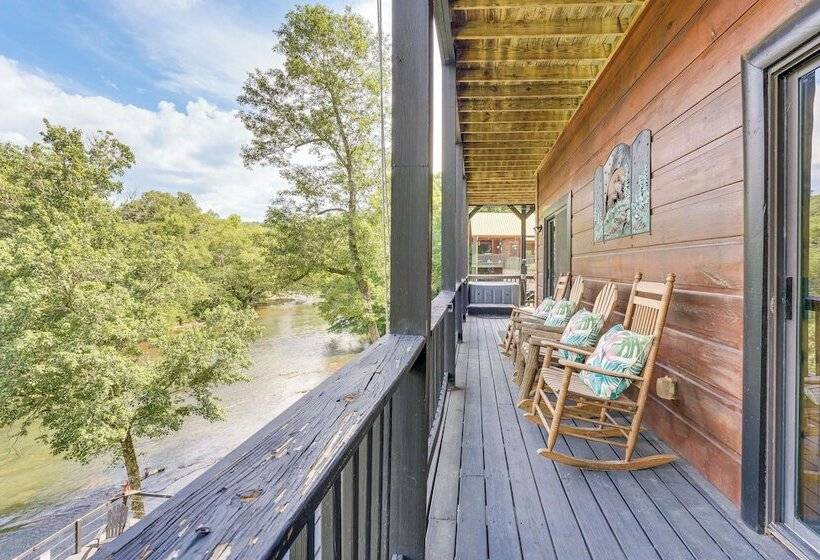 Private Hot Tub: Riverfront Cabin In Murphy