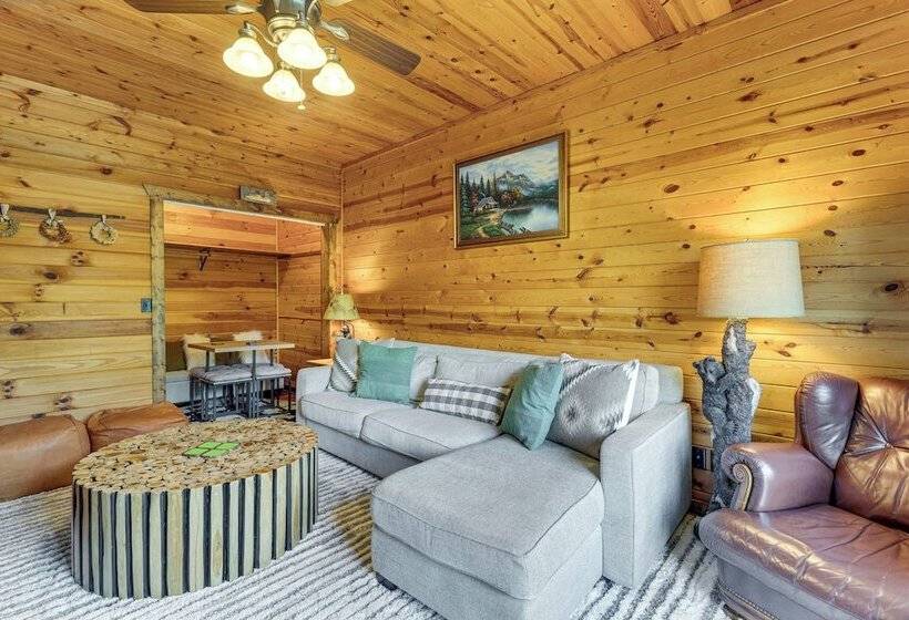 Private Hot Tub: Riverfront Cabin In Murphy