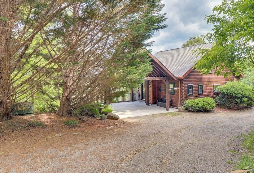 Private Hot Tub: Riverfront Cabin In Murphy