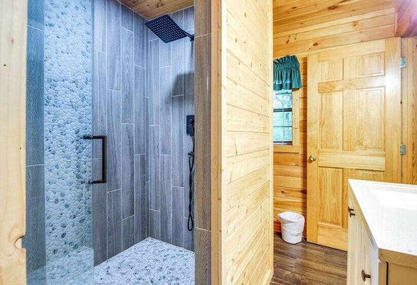 Secluded Cabin W/ Hot Tub 9 Mi To Dollywood!