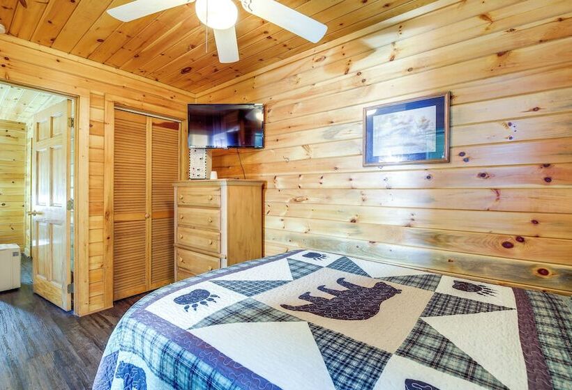 Secluded Cabin W/ Hot Tub 9 Mi To Dollywood!