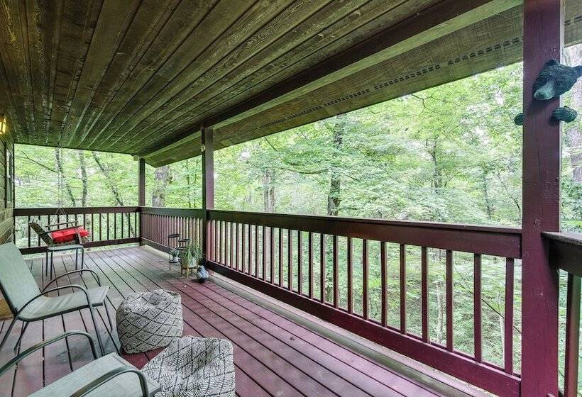 Secluded Cabin W/ Hot Tub 9 Mi To Dollywood!