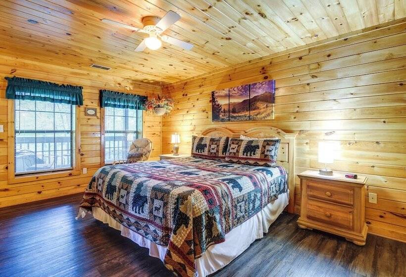 Secluded Cabin W/ Hot Tub 9 Mi To Dollywood!