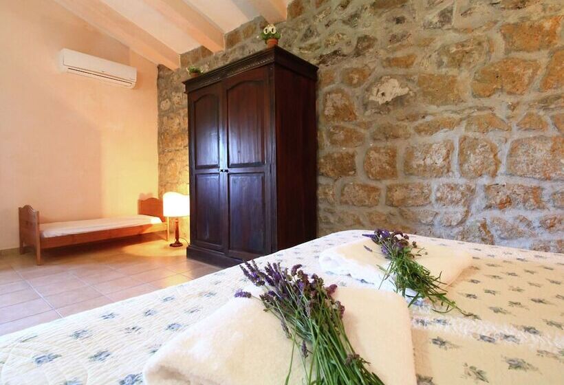 Belvilla By Oyo Lentisco