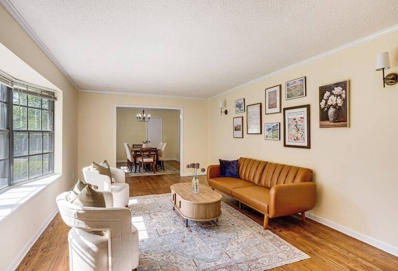 Family Friendly Huntsville Home W/ Spacious Yard