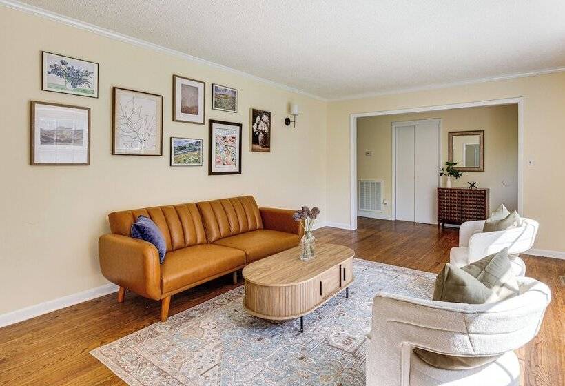 Family Friendly Huntsville Home W/ Spacious Yard