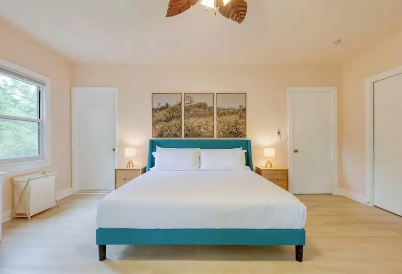 Game Farm Villa By Avantstay 10bdr, Private Pond, Spa, Pool Family Friendly