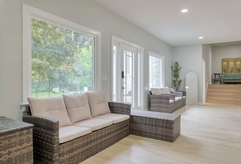 Game Farm Villa By Avantstay 10bdr, Private Pond, Spa, Pool Family Friendly