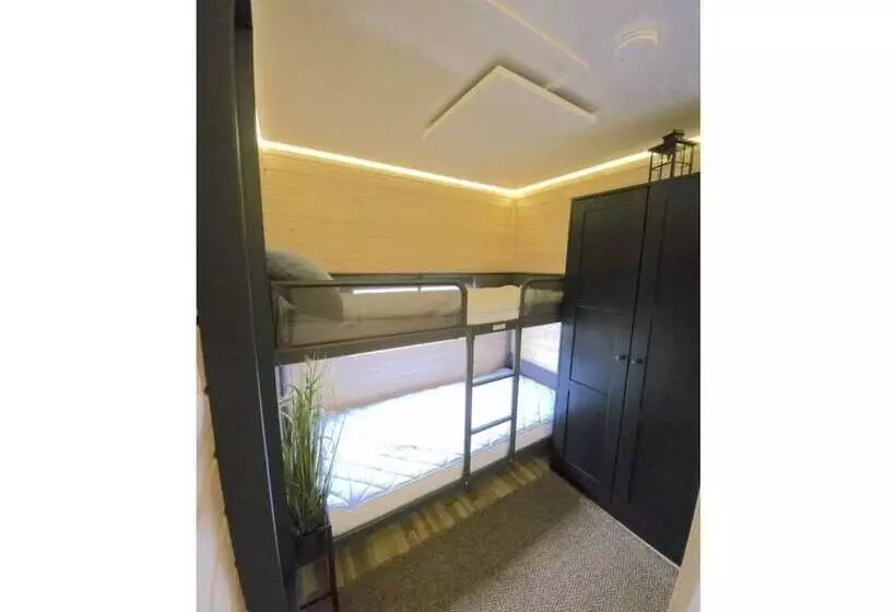 Hotelli Ahoy Masal Modern Retreat